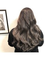 ペネロープ(Penelope)&nbsp;［新宿］ハイライト/バレイヤージュ/グレージュ/イルミナカラー