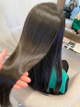 アヂト(adito)の写真/【髪質改善】ハイクオリティ施術で髪の芯から美しく、綺麗な髪がずっと続くよう徹底サポート◎