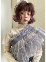ミニボブ顔まわりカットガーリーヘアアレンジ巻き髪ウェーブ