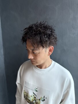 ラ カルモ(LA CALMO) メンズパーマ