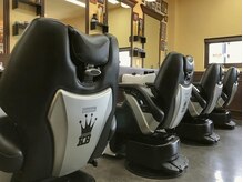 キングズバーバーショップ 本店(King's Barbershop)