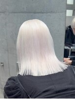 モニカ(MONIQA)&nbsp;ホワイト