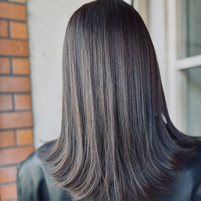 神戸市兵庫区で人気のデザインカラーが得意な美容院・ヘアサロン