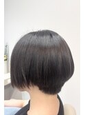 ナチュラルストレートなショートスタイル♪