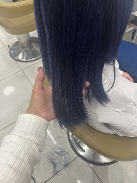 アース オーセンティック 松山銀天街店(EARTH Autentic) ブルーブラック