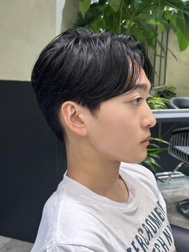 ロンドオム 池袋(Lond Homme) men's/メンズ/メンズカット/ブリーチ/ハイライト/フェード/池袋