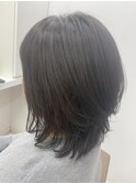 レイヤーカット×グレージュカラー