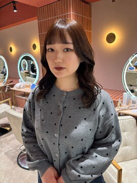 ヘアーアンドメイク ビス(HAIR&MAKE bis) オリーブベージュ【KAYO】