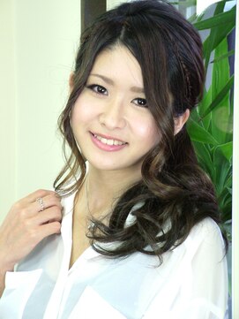 ヘアーメイク ガーデン(hair make GARDEN) カチューシャ風アレンジ