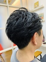 アアラ(’a’ala)&nbsp;パーマ風大人メンズスタイル