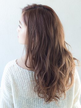 ヘアサロン エマ(HAIR SALON emma)の写真/【ホイップパーマがオススメ♪】トリートメントを使用する形状記憶パーマ。お洒落を楽しみさらさらヘアへ＊