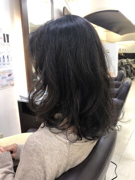 クォーターリゾート(QUARTER RESORT) ゆるふわパーマスタイル　【神楽坂】