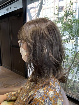 レパーン(Lepa) ミディアムベージュ