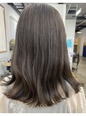 韓国ヘア　ロング　グレージュ　ブリーチなし　担当阿知波