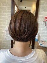 サンテリア(Sunteria) 手ぐしで簡単ショートボブ