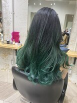 エル(EL by green) 《tomi》バレイヤージュ×リーフグリーン