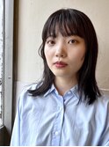 黒髪ミディアム