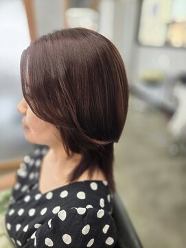 ミニィバイミラーズ(Miniy by Miroirs) ミディアムレイヤースタイル