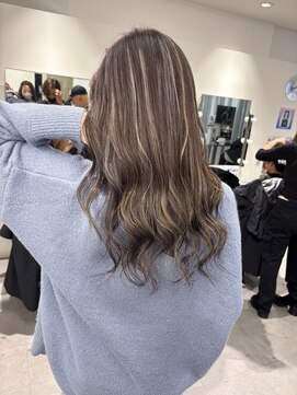 キング 枚方店(K!ng) 縮毛矯正髪質改善ハイライトレイヤーカット枚方美容室エクステ