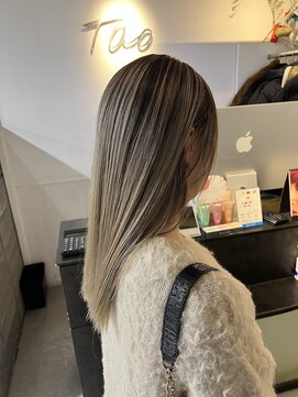 タオ 河原町(Tao) バレイヤージュ