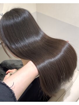 エレノア 枚方(Eleanor) 酸熱トリートメント◎吉田
