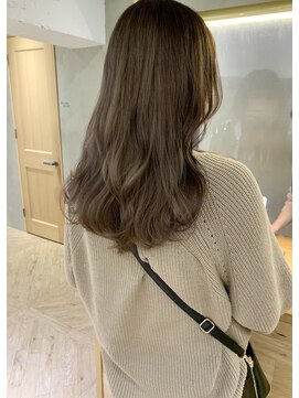 ローレンプラス(LOREN+) 透明感髪質改善ベージュダブルカラーミルクティーグレージュ