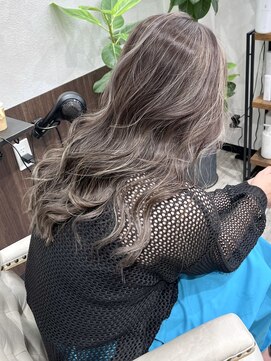 ベルヘアーデザイン 堺東(Belle hair Design) コントラストハイライト/外国人風/レイヤーカット/堺東