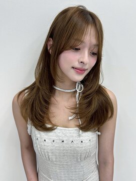 ユーフォリア 銀座本店(Euphoria) ロングレイヤー　韓国ヘア　くびれヘア　モテ髪　アッシュカラー