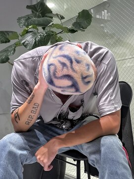 ヴァイス 新宿店(VAICE) ボウズアート