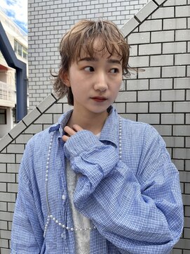 フランチェスカ(Francesca) ベージュカラー/ダブルカラー/ミニボブ/ボブアレンジ/ハイトーン