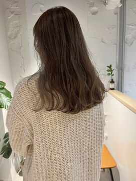 アンド グラフ(& Graph.) オリーブベージュ透明感カラー顔まわりカット