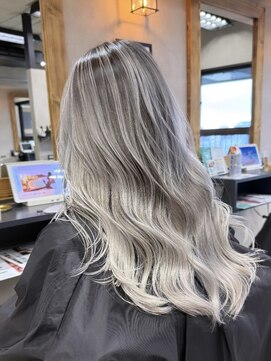 サニー 渋谷(SUNNY) バレイヤージュ、ハイライト、レイヤーカット、ダブルカラー