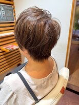 コンフェティ つばき山下通店(Confetti) ショートレイヤー