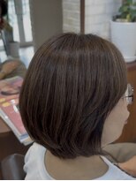 ヘアケアアンドヘアデザイン リベール(L:belle)&nbsp;白髪ぼかしハイライト×ゼロテクカラー｜大人の艶ショートボブ