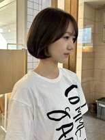 スート(suit.)&nbsp;透明感たっぷりオリーブカラー