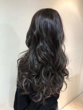 テラス アヴェダ 大丸心斎橋店(Terrace AVEDA) セレブ系ダークカラー