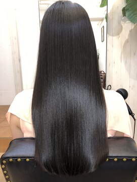 アコンプリッシュ 代官山 恵比寿(accomplish) クリスタルミネコラ