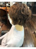 40代50代60代　トップと後頭部にボリュームパーマ