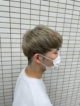 ティエル(Tiele) ホワイティーベージュ