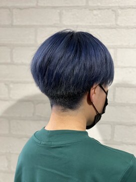 ビスイル 秋葉原店(Vis ill) 刈り上げ/マッシュ/ネイビー/ブルー/ツーブロック/ケアブリーチ