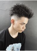 スパイキーショート スキンフェード ツイスト