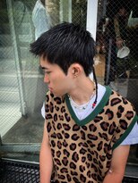 ビンゴ(BINGO)&nbsp;1805渋谷メンズカット黒髪スキンフェードバーバーフェードカット