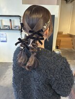ムード マグ レーベル 南松本(MOOD Mag Label)&nbsp;冬結婚式ヘアセット◎大人可愛い編みおろし×ベロアリボン