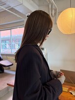 ライン(LINE)&nbsp;ヘーゼルグレージュ/ブリーチ/バイカルテ