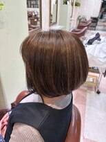 ネクサス イング 宮野木店(nexus-ing)&nbsp;大人の上品丸みショートボブ×立体感を生む3Dハイライト