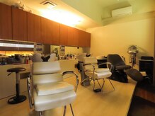 フォノ(fonoh)の雰囲気（独立したシャンプーブースで、癒しの時間をお過ごしください。）