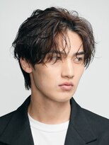 レタッチバイフィフス(RETOUCH by fifth)&nbsp;原宿メンズパーマルーズパーマシャドウパーマセンターパート緩め