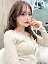 グローアイヴィ 大宮(GLROW IVY) ▼ワンホンレイヤーブラウングレージュお顔まわりカット