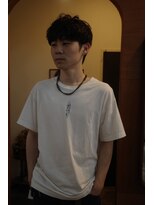 エディ(Edy)&nbsp;メンズマッシュ波巻きパーマツイストスパイラルパーマ眉毛カット