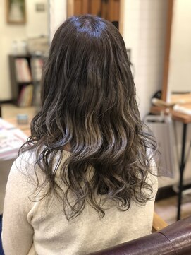 アグ ヘアー ロイグ 郡山店(Agu hair roaig) ラフウェーブ 外国人風ハイライト